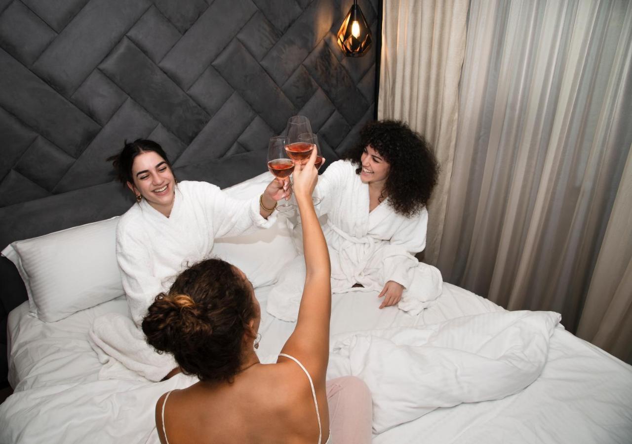 Lux&Easy Athens Downtown Apartments Zewnętrze zdjęcie